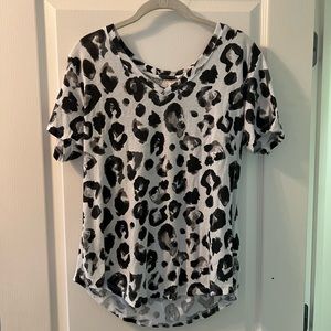 ALTAR’D STATE TSHIRT